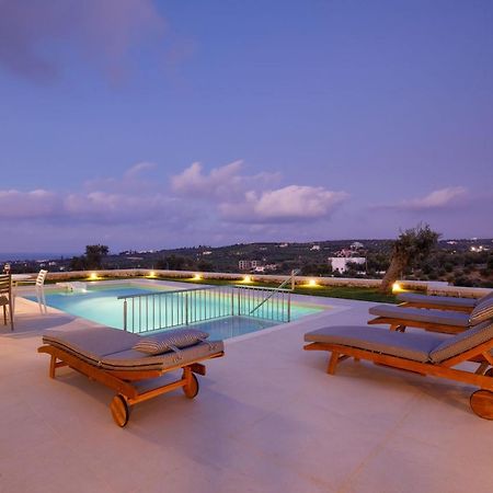 Apartment Tilio - New Apartment With Private Pool 1400M From The Beach Retimno Zewnętrze zdjęcie
